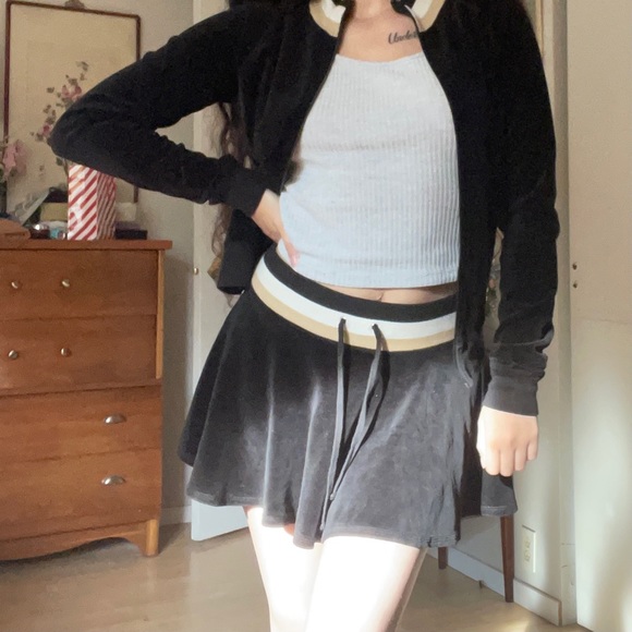 SOLD - Picture 3 of 10